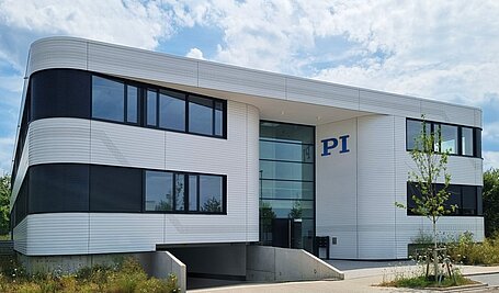 Physik Instrumente New Building Headquarters Karlsruhe